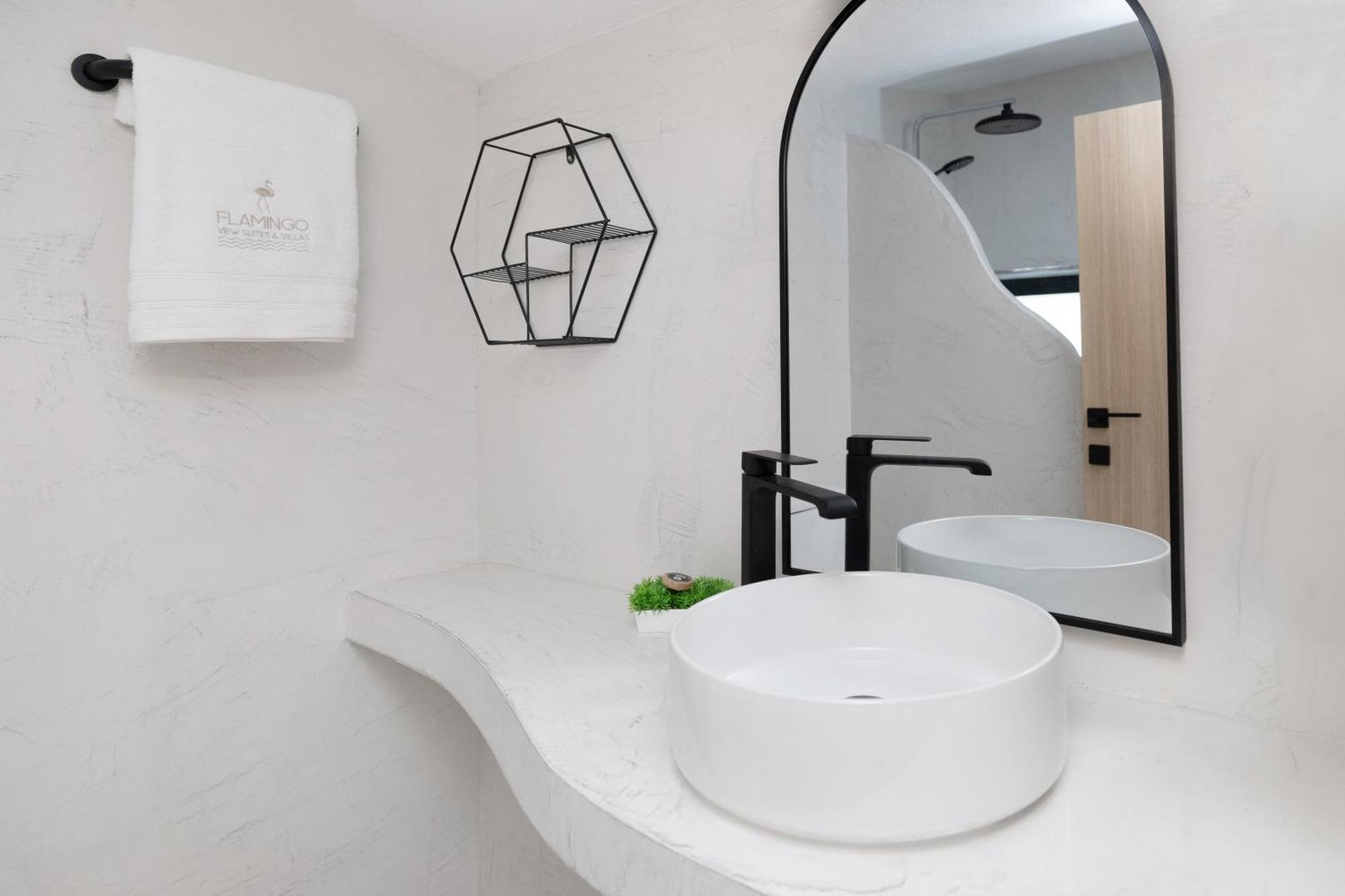 Flamingo View Suites & Villas 尼坡帝 外观 照片